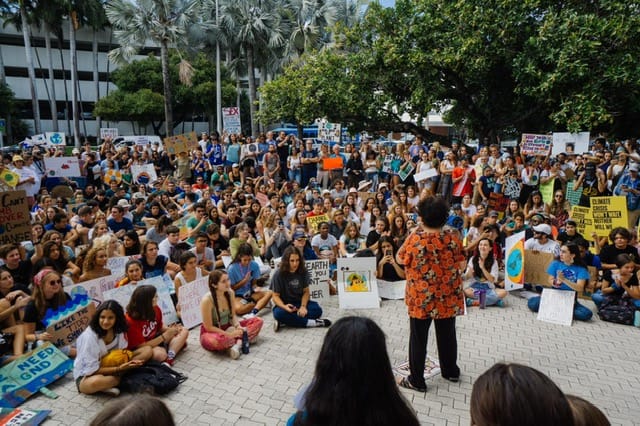 Q&A: The Living South's full conversation with climate educator Caroline Lewis